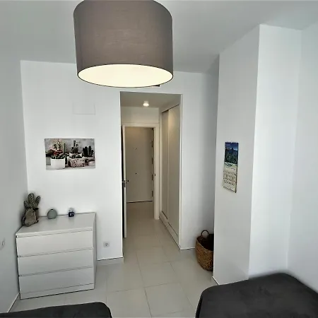 2 Sea View & Ifach Apartment
